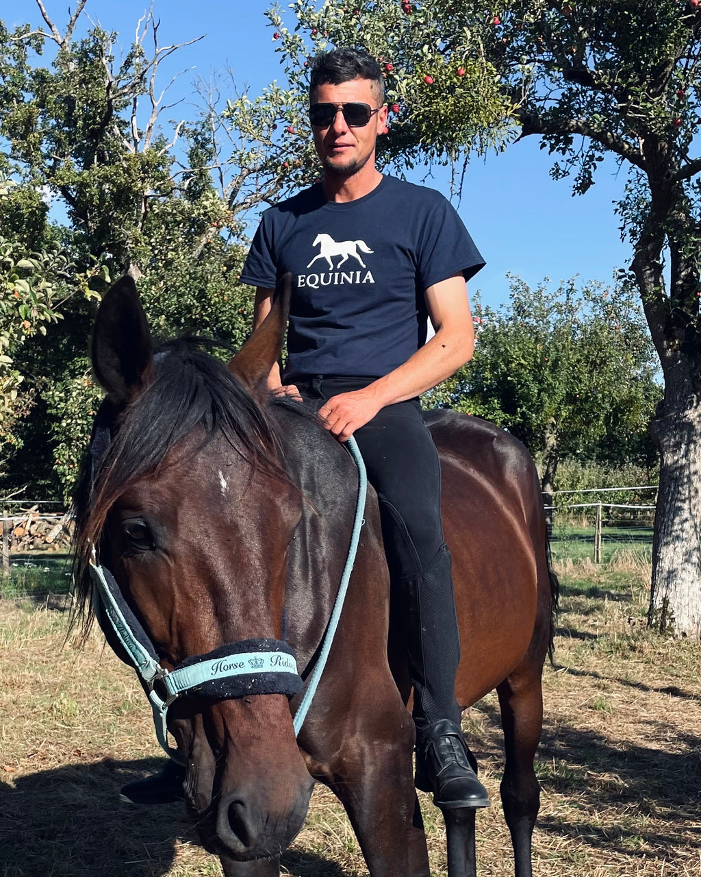 T-shirt Equinia